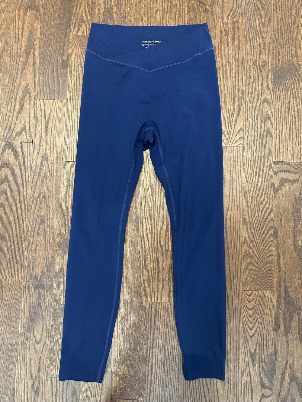 437 high rise Navy Leggings